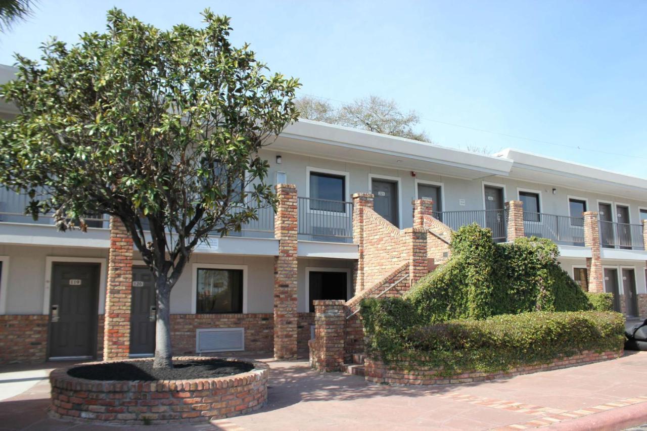 Studio 6-Houston, Tx - East Exterior photo